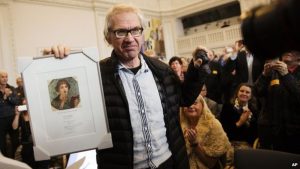 Copenhagen attack cartoonist Lars Vilks wins award
