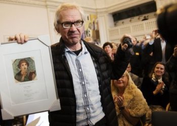 Copenhagen attack cartoonist Lars Vilks wins award